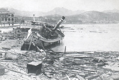 1906 Typhoon – Beached launches