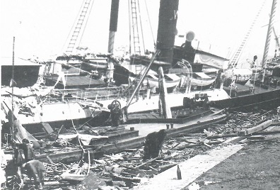 1906 Typhoon – Smashed ship