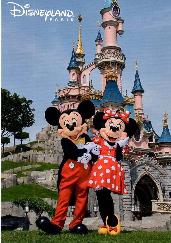 Disneyland Paris – Mickey, Minnie, Castle