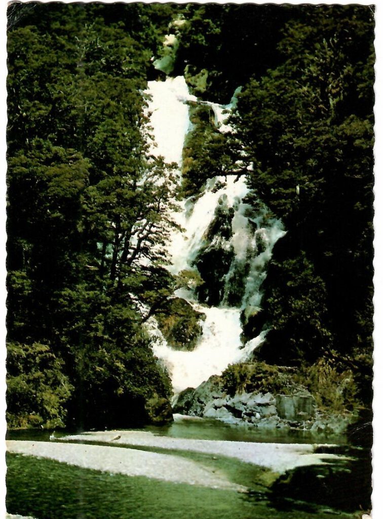Fantail Creek Falls, Haast Pass