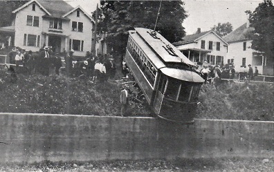 Erie Canal derailment