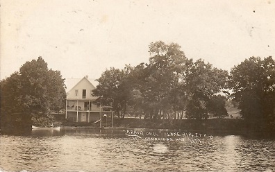 Cambridge, Lake Ripley, Arbor Dell