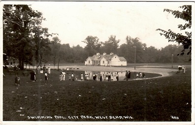 West Bend, City Park Swimming Pool