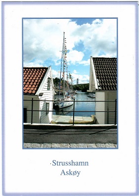 Strusshamn, houses and boat