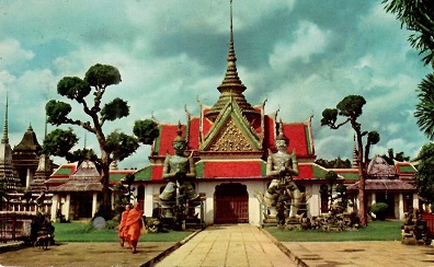 Dhonburi, Giant at Wat Aroon