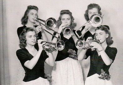 Five Ladies Playing